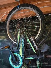 bicicletta bimbo e monopattino