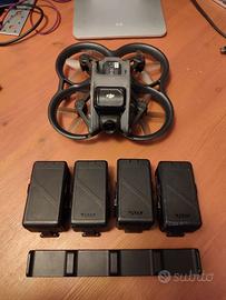 DJI Avata drone FPV + 3 batterie + caricatore