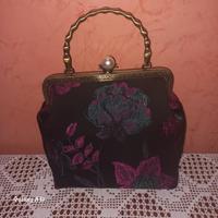 borsa a mano e a tracolla in tessuto fatta a mano