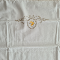 Lenzuolo matrimoniale con federe