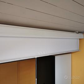 Schermo per proiettore 210cm