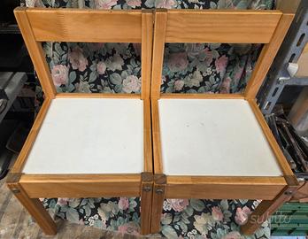 Coppia sedioline in legno