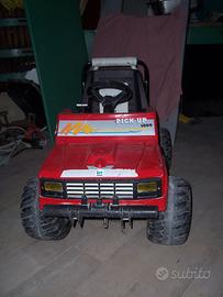 macchinina pick up 3000 a batteria  peg perego