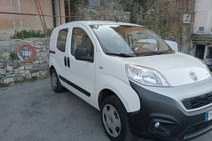 Fiat Fiorino 1.4 8V 77CV Benz. autocarro 5 posti