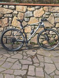 mountain bike SPECIALISED