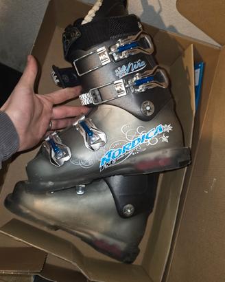 scarponi da sci donna nordica la nina