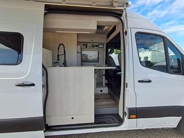 FURGONE E ALLESTIMENTO CON OMOLOGAZIONE