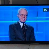 TV Samsung 32 pollici full hd, decoder interno T2.