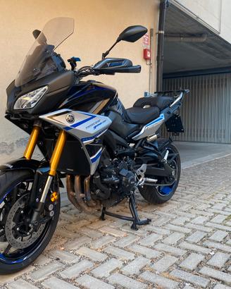 Tracer 900 GT