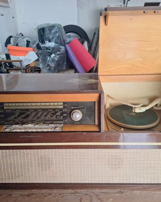 Mobile Radio Giradischi d'epoca LOEWE OPTA Domino