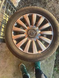 Cerchi + pneumatici 500L