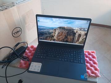 DELL 15,6" FHD i5-11th 8-Core 12G/750GB SSD Gaming