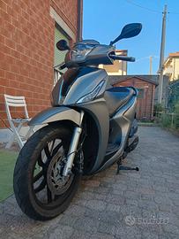 kymco People S 125 a.b.s fe25b Come nuovo 
