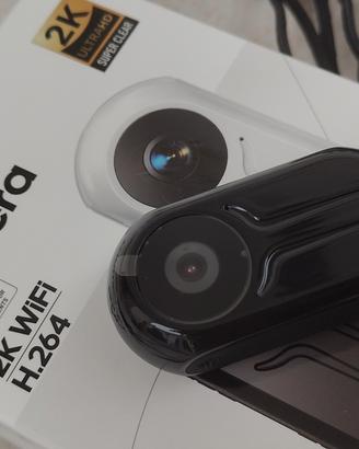 Action Cam 2K Ultra HD WiFi con Display e SD 32GB