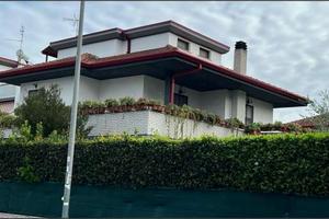 Porzione di Villa a Latina