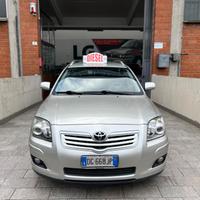 Toyota Avensis 2.0 D-4D 16V Station Wagon