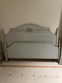 Camera da letto chabby chic celeste polvere