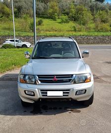 MITSUBISHI Pajero (2000-2007) - 2000