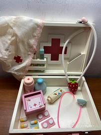 Giochi per bambini in legno -Kit medico-