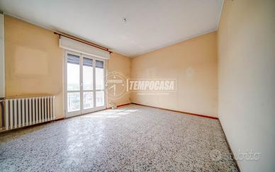 SAMARATE - TRILOCALE CON BOX E RISCALDAMENTO AUTON