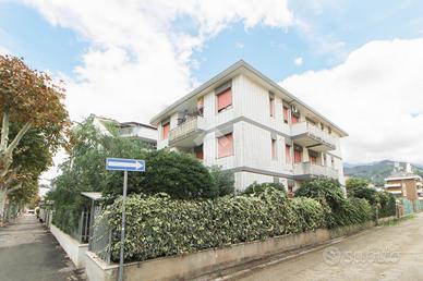 2 LOCALI A FRANCAVILLA AL MARE