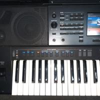 Yamaha PSR SX700
