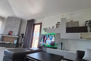 appartamento indipendente 130 metri piu verande 