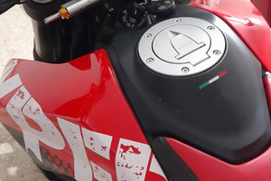 Ducati hypermotard 950 rve