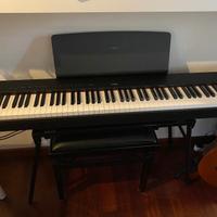 Piano digitale Yamaha P225