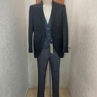 Abito Corneliani blazer panciotto pantaloni