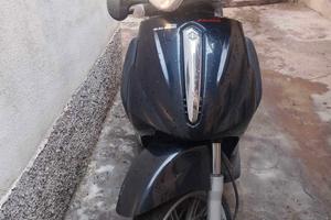 Piaggio beverly 500