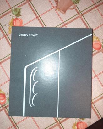 Samsung zFold 7  (512 gb)