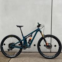 YETI SB130 LR Turq 29
