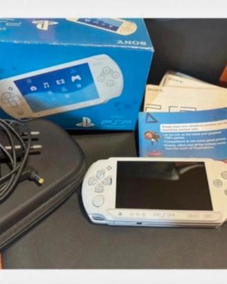 Sony - PlayStation Portable PSP E1004 Street