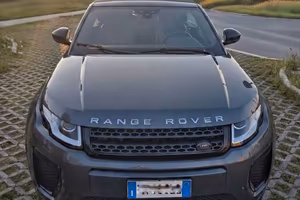 Evoque cabrio MOTORE NUOVO GARANZIA 3 anni