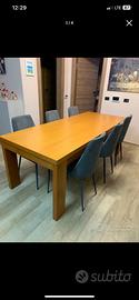 Tavolo legno sala da pranzo
