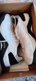 Scarpe bianche 