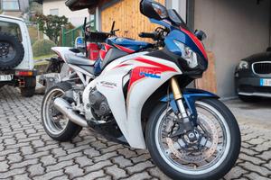 Cbr1000rr fireblade 