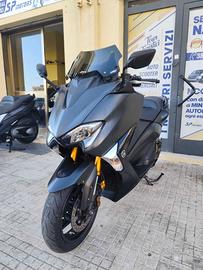 Yamaha T Max 530
