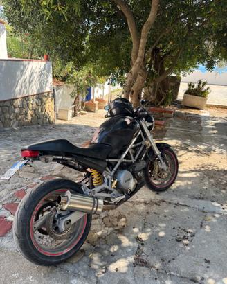 Ducati monster 620
