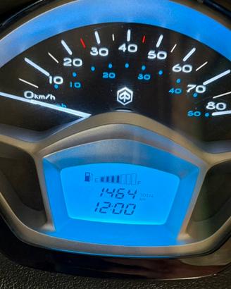 Piaggio Liberty S50 nero opaco accessoriato