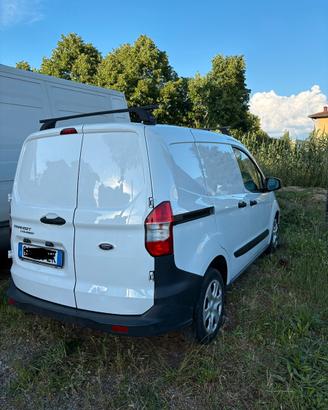 Ford Transit Courier (2020)