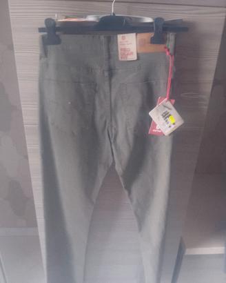lotto pantaloni e jeans..