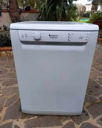 lavastoviglie hotpoint ariston