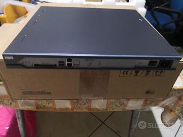 ROUTER CISCO 2811