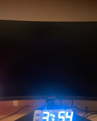 Monitor Koorui curvo 24 pollici 144hz nuovo
