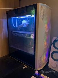 Computer fisso da lavoro e da gaming