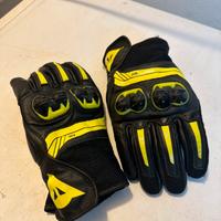 Guanti da moto dainese air
