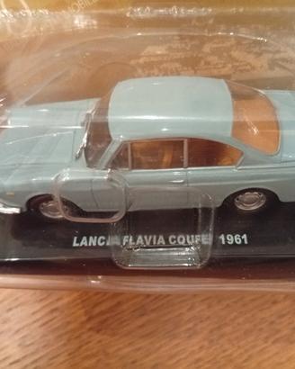 Lancia Flavia Coupé. 1961. Hachette. Modellino.