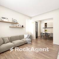 MEDE IN ZONA CENTRALE CASA RISTRUTTURATA A NUOVO